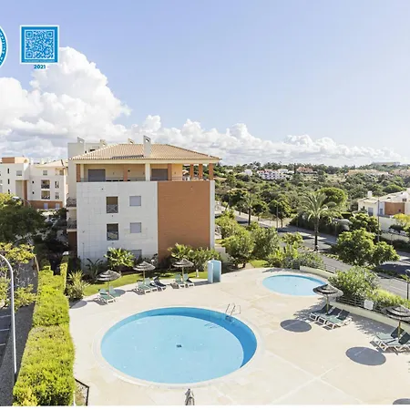 Apartment Corcovada 1 By Glenge Holidays Albufeira